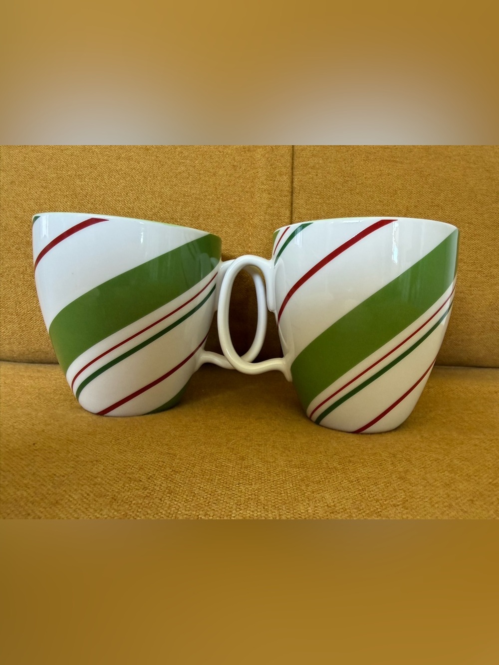 Pair of Starbucks Holiday 2007 Green Red Stripe Coffee Mugs 12 oz Christmas Cups